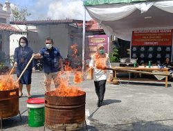 Kajari Asahan Musnahkan BB Narkotika Senilai Rp1 Miliar